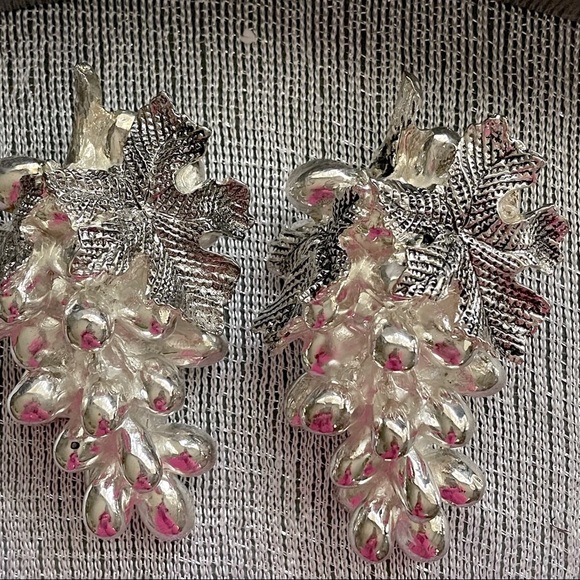 Silver plated Resin fruit Decor - Picture 8 of 12